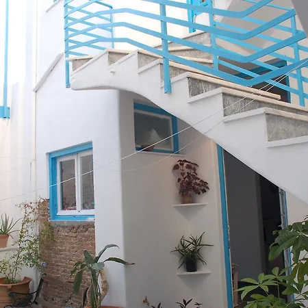 The House Athènes